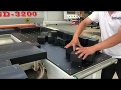 pom काटने की मशीन